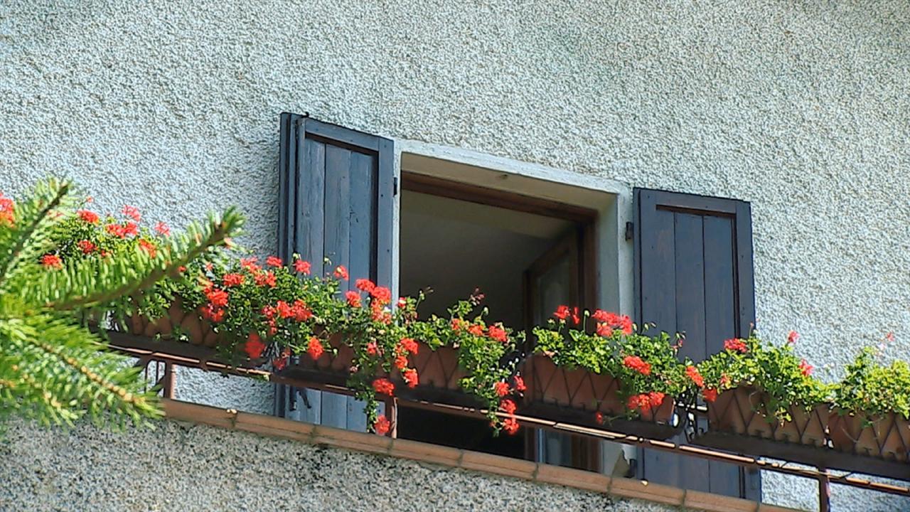 Hotel Rondanino Lanzo dʼIntelvi Extérieur photo